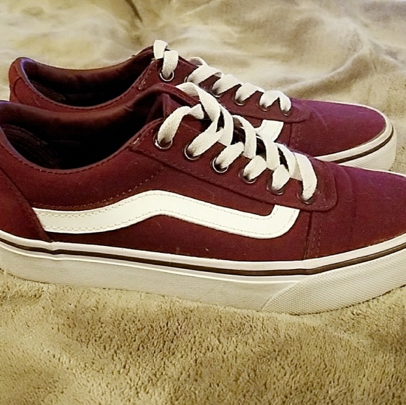 VANS - never worn - Picture 3 of 3